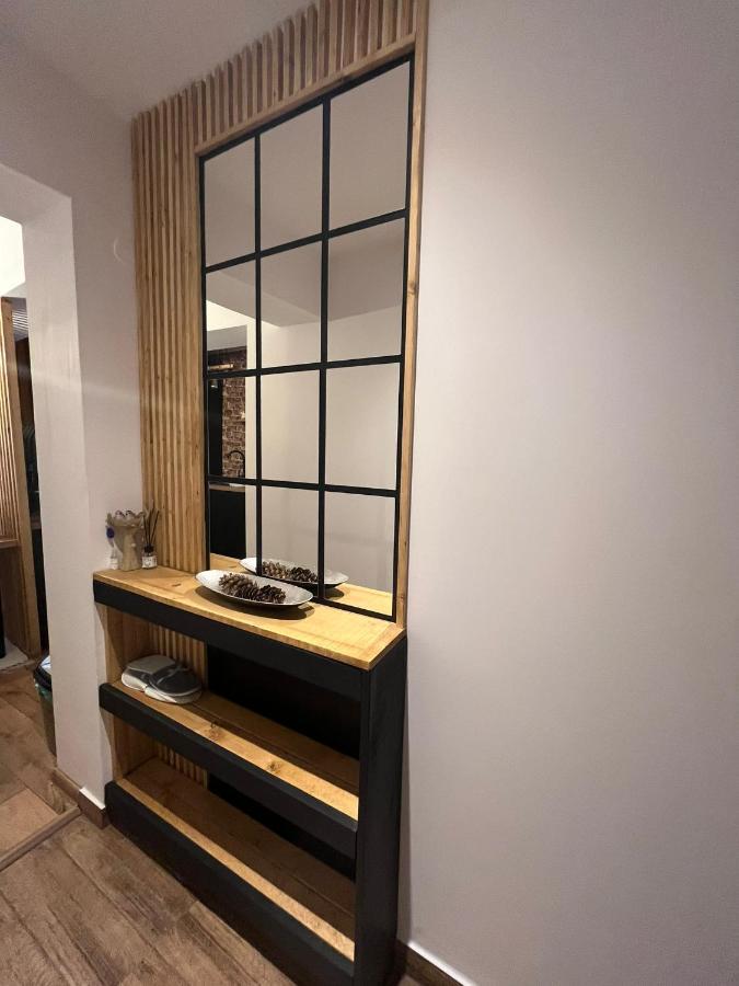 Wood Studio 锡纳亚 外观 照片