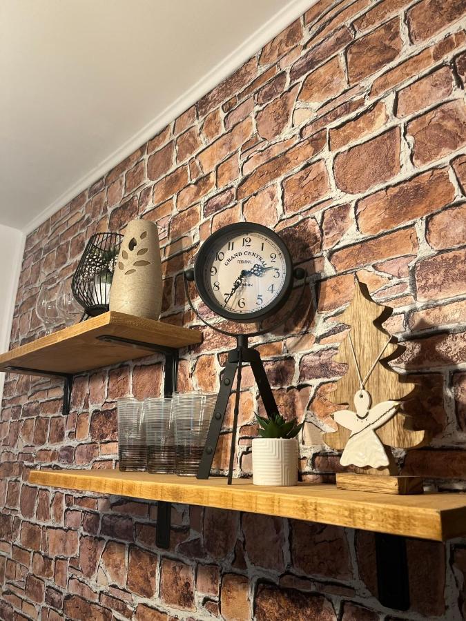 Wood Studio 锡纳亚 外观 照片